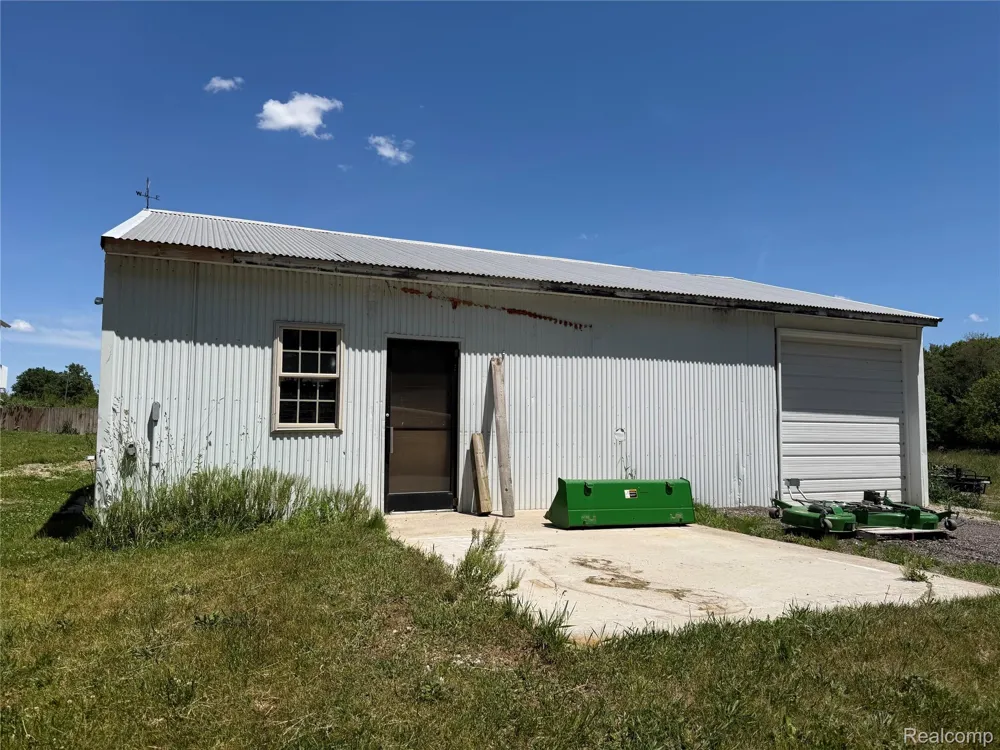 1246 House Road Leroy Township, MI 48892