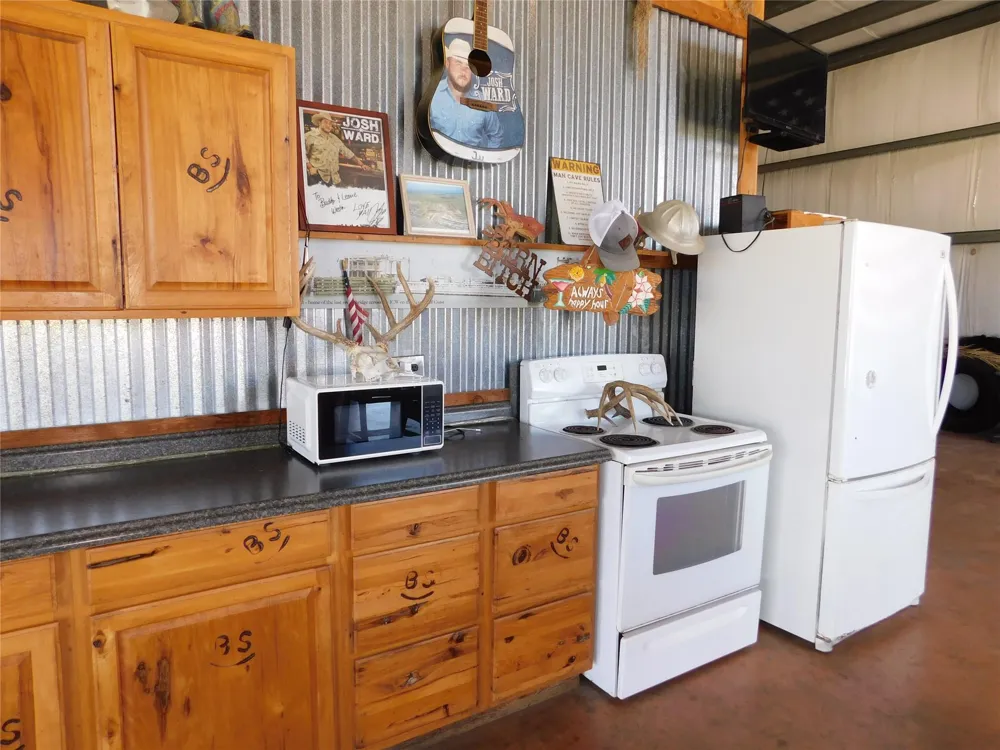 291 White Marlin Drive Port Lavaca, TX 77979