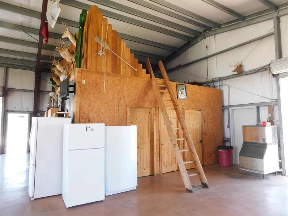 291 White Marlin Drive Port Lavaca, TX 77979