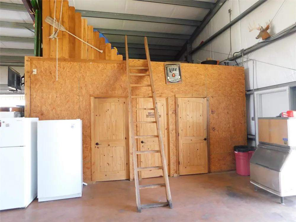 291 White Marlin Drive Port Lavaca, TX 77979