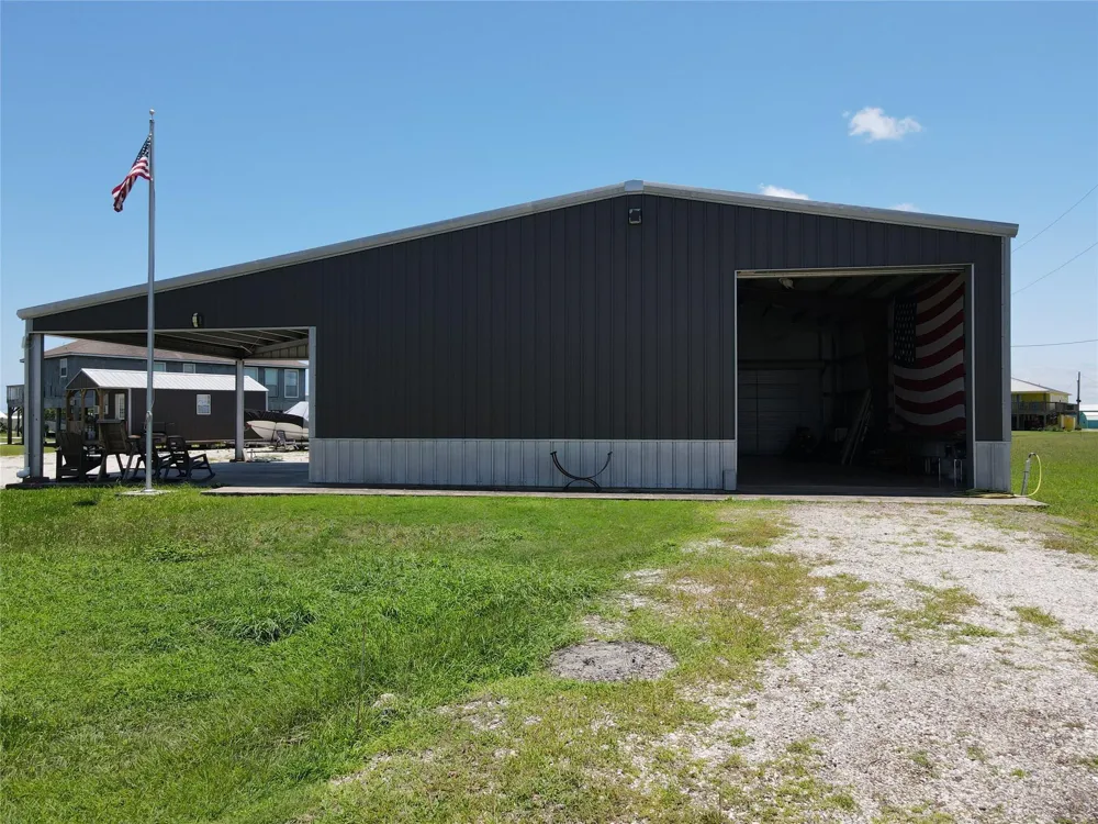 291 White Marlin Drive Port Lavaca, TX 77979