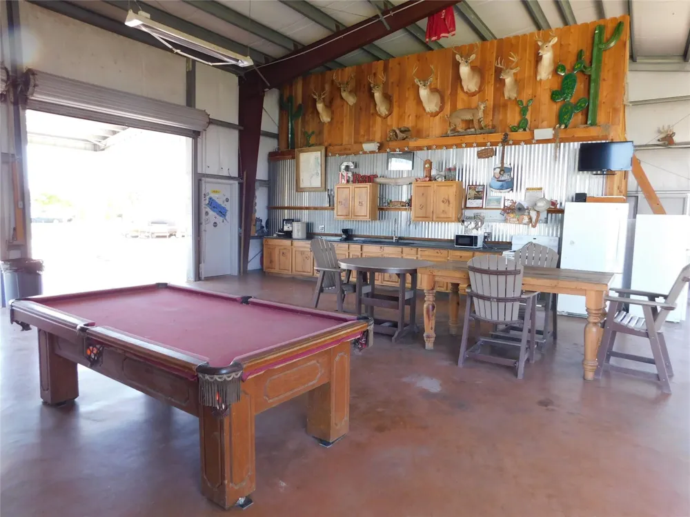 291 White Marlin Drive Port Lavaca, TX 77979