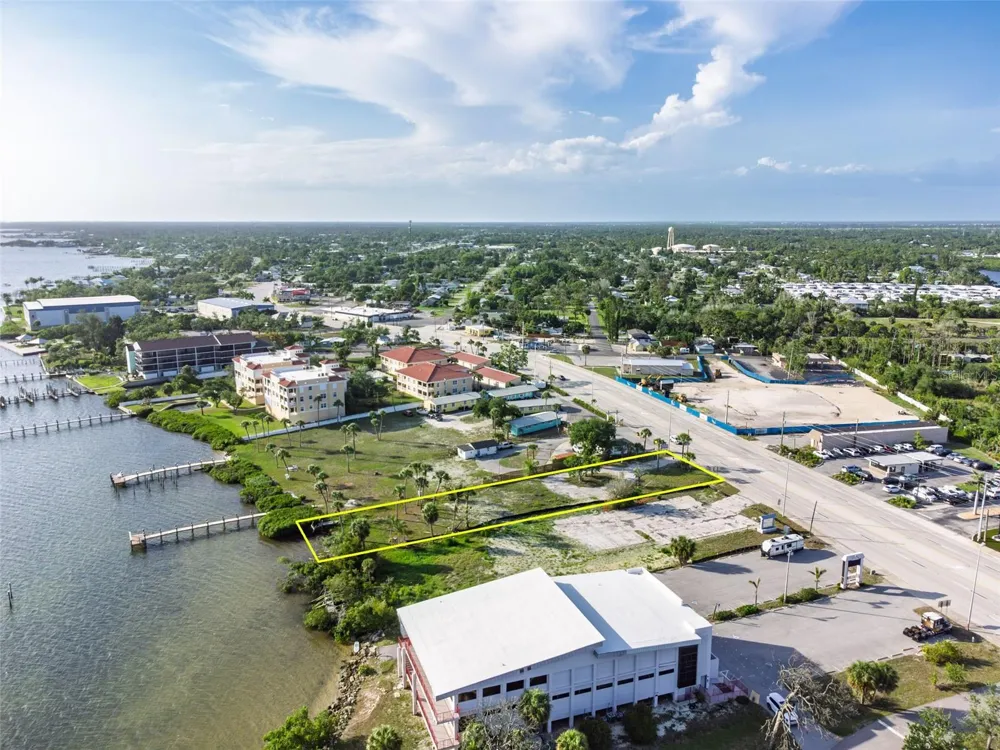 1144 S MCCALL ROAD Englewood, FL 34223