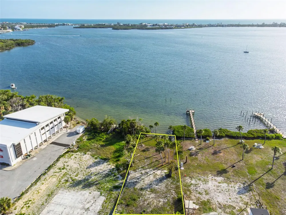 1144 S MCCALL ROAD Englewood, FL 34223