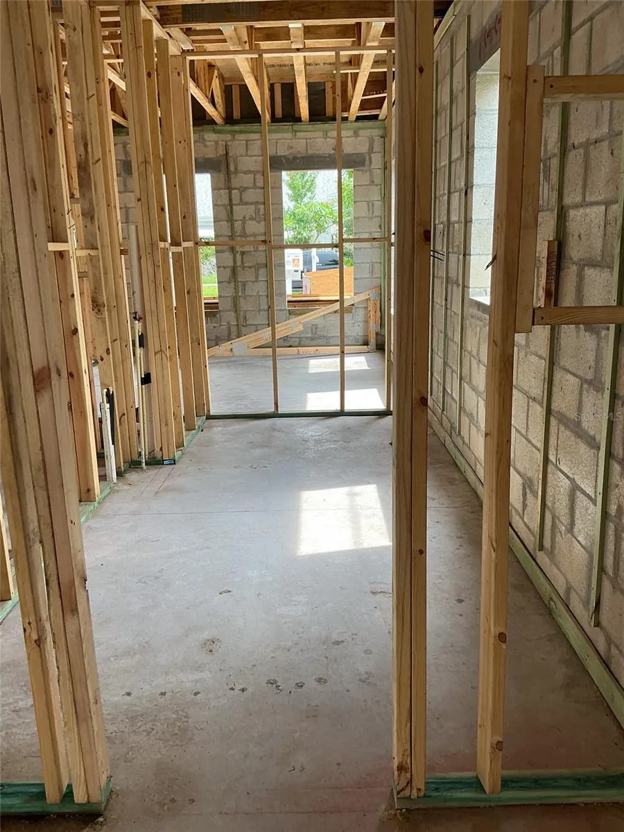 2829 4TH AVENUE St Petersburg, FL 33713