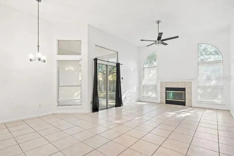 2429 W CEDAR TRACE DRIVE Jacksonville, FL 32246