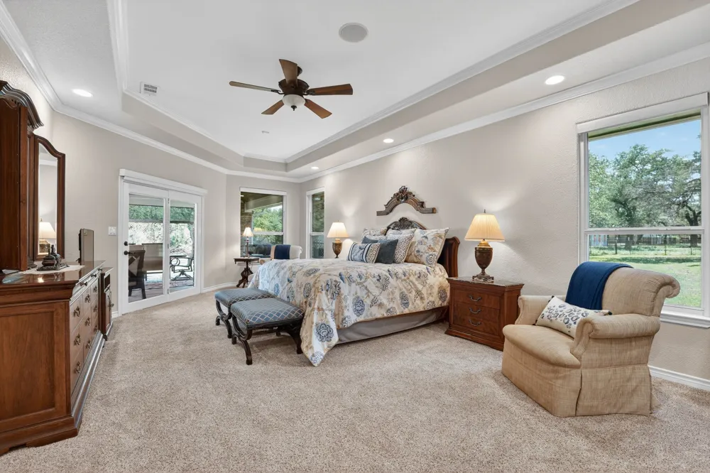 104 Lakewood Trail Leander, TX 78641
