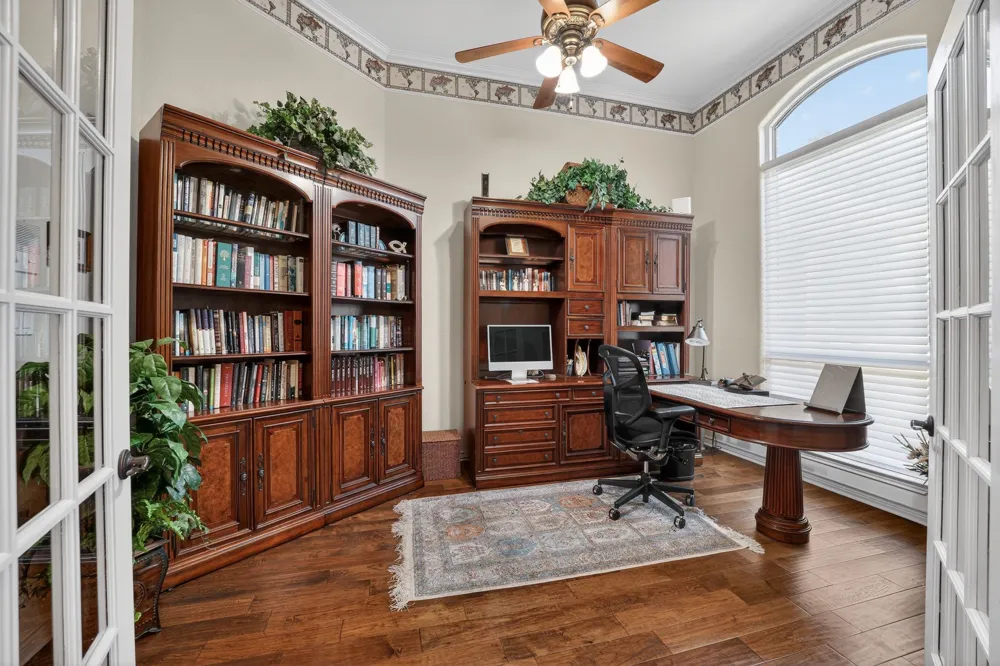 104 Lakewood Trail Leander, TX 78641