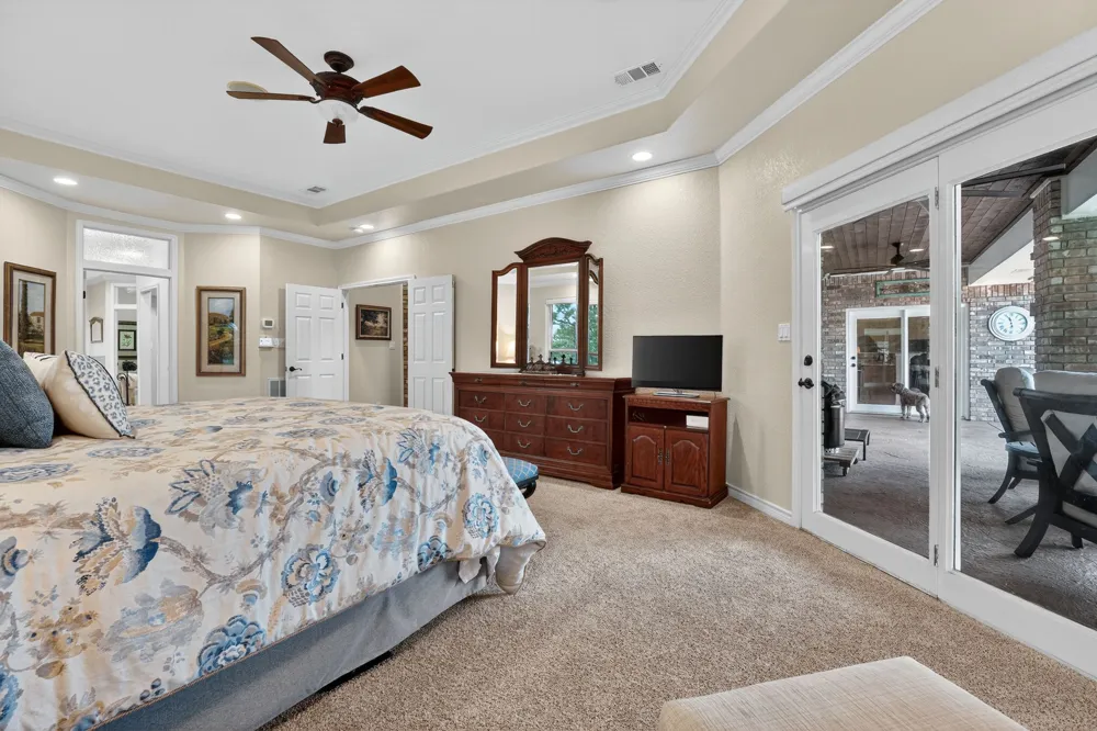 104 Lakewood Trail Leander, TX 78641
