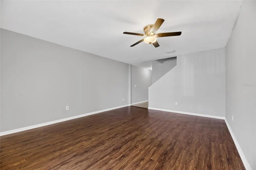 2258 FLUORSHIRE DRIVE Brandon, FL 33511