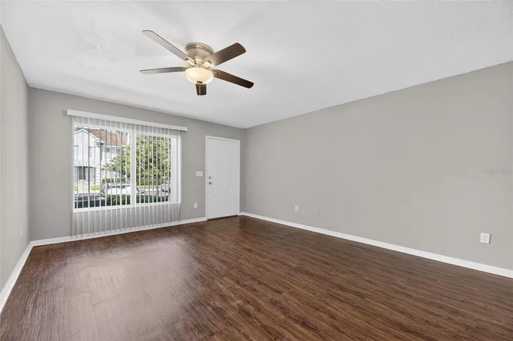 2258 FLUORSHIRE DRIVE Brandon, FL 33511