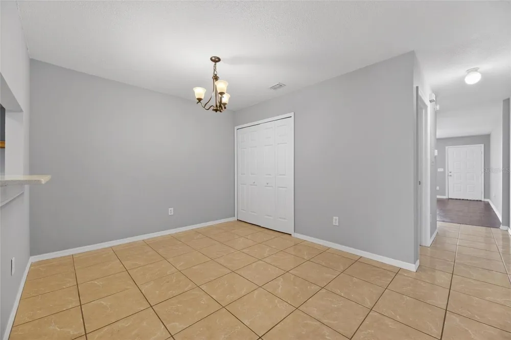 2258 FLUORSHIRE DRIVE Brandon, FL 33511