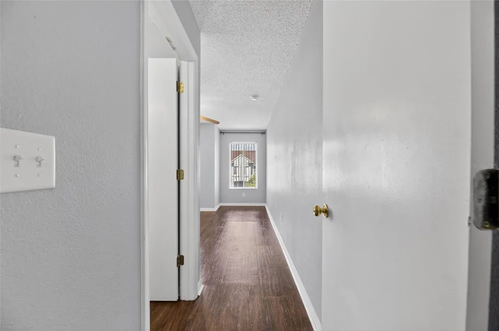 2258 FLUORSHIRE DRIVE Brandon, FL 33511
