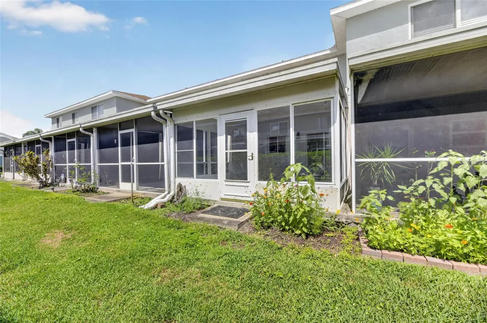 2258 FLUORSHIRE DRIVE Brandon, FL 33511