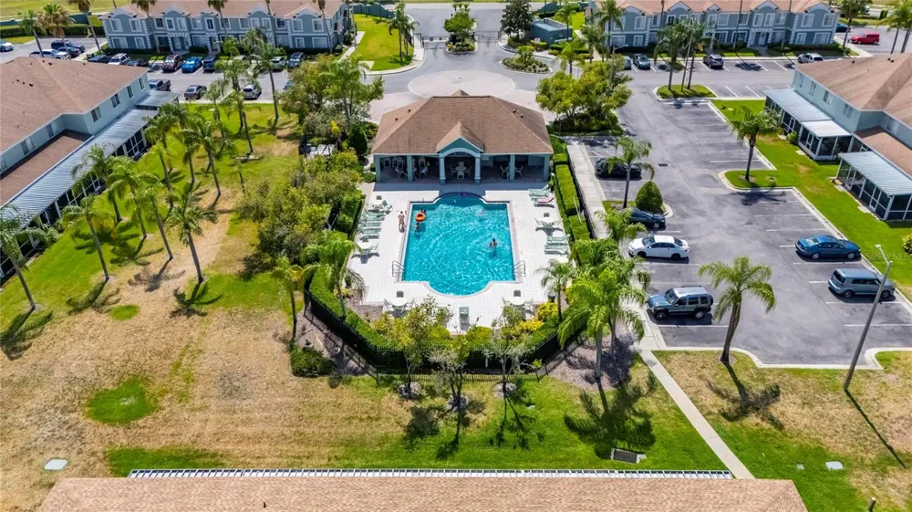 2258 FLUORSHIRE DRIVE Brandon, FL 33511