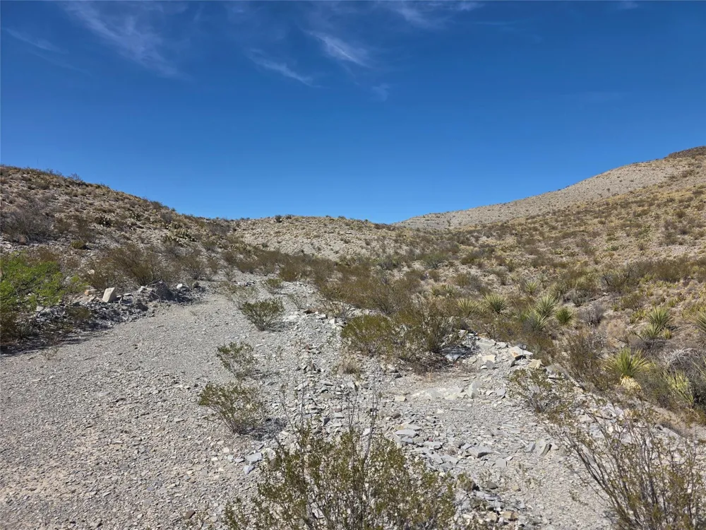 1 Bob Cat Study Butte-Terlingua, TX 78952