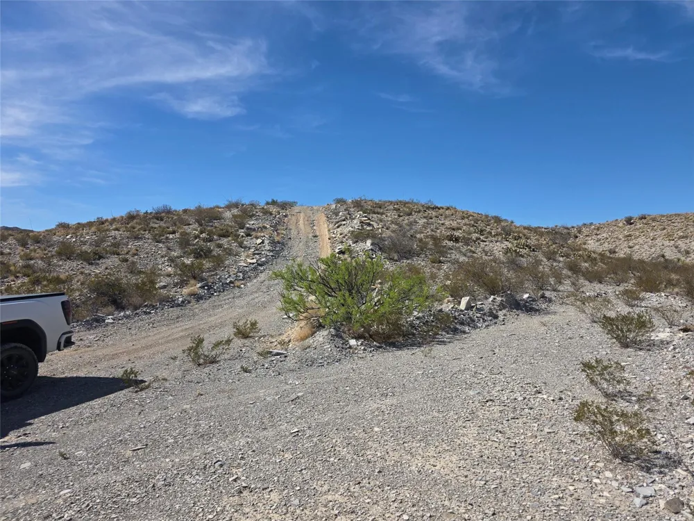 1 Bob Cat Study Butte-Terlingua, TX 78952