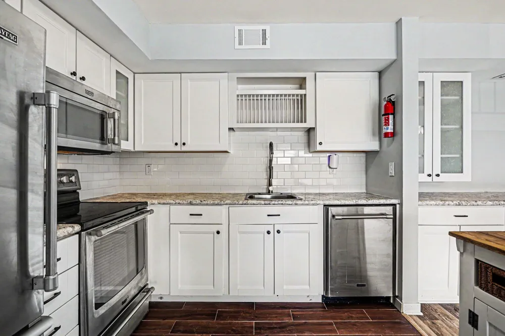 734 W Kilgore Road #303 Kalamazoo, MI 49008