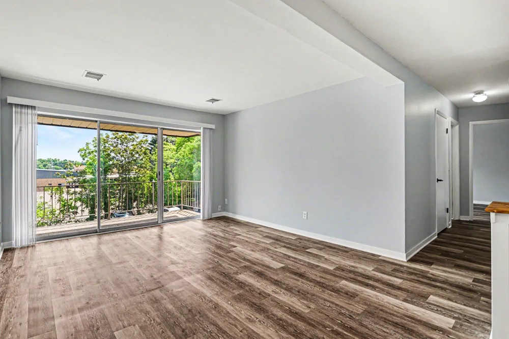 734 W Kilgore Road #303 Kalamazoo, MI 49008