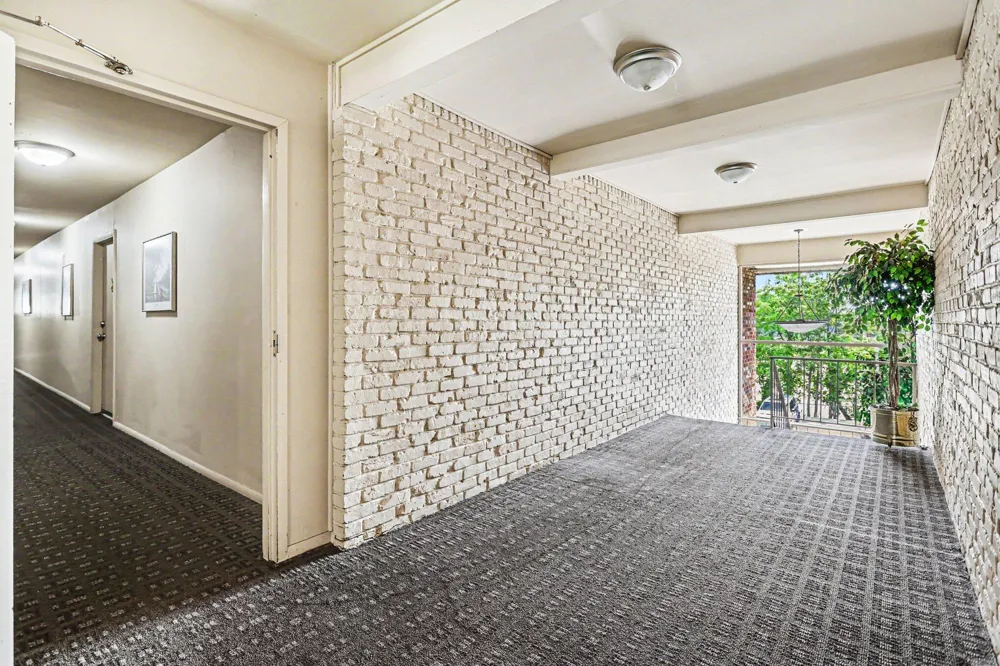 734 W Kilgore Road #303 Kalamazoo, MI 49008