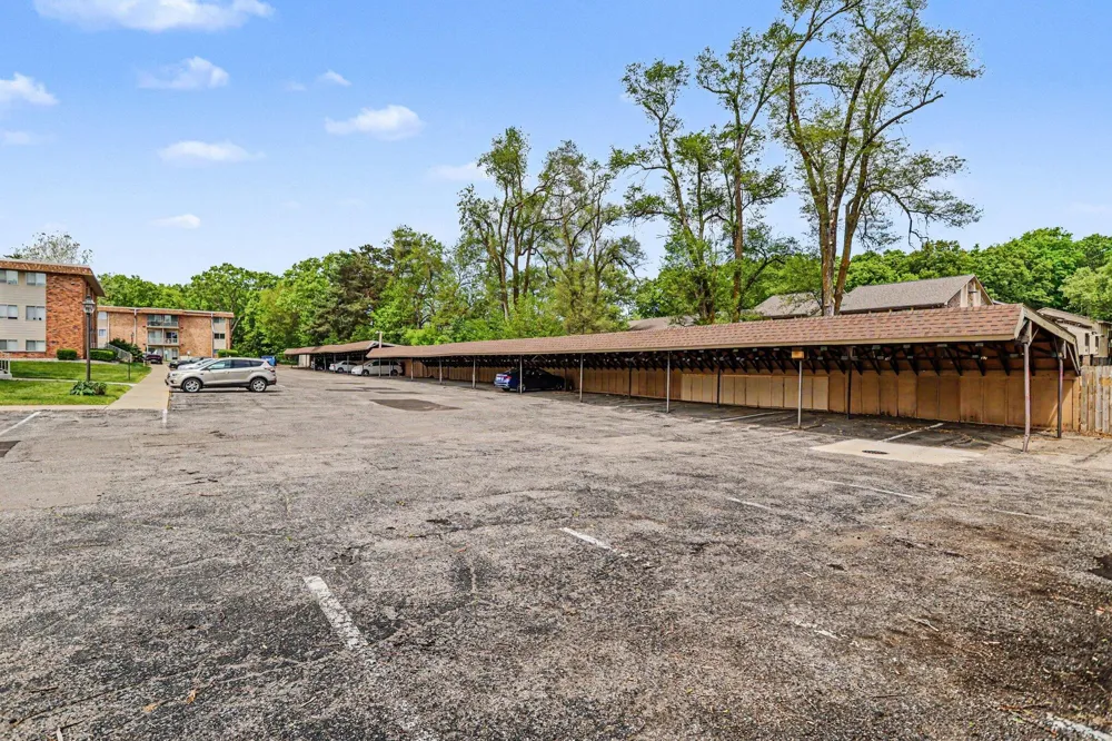 734 W Kilgore Road #303 Kalamazoo, MI 49008
