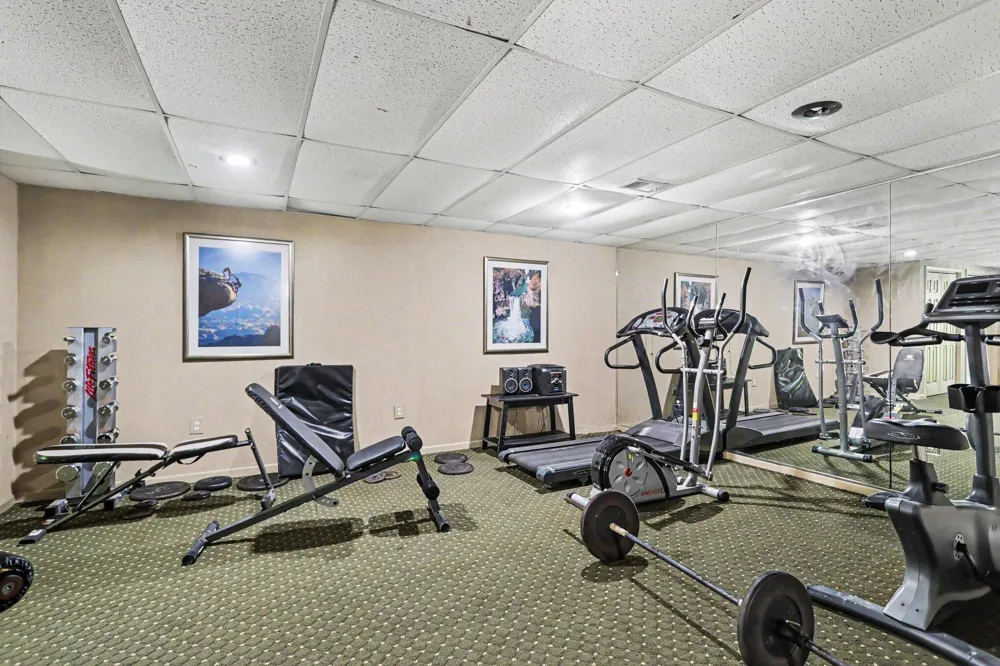 734 W Kilgore Road #303 Kalamazoo, MI 49008