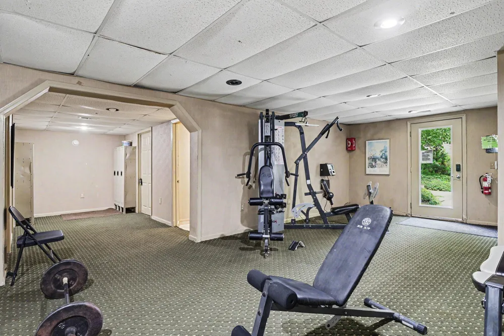 734 W Kilgore Road #303 Kalamazoo, MI 49008