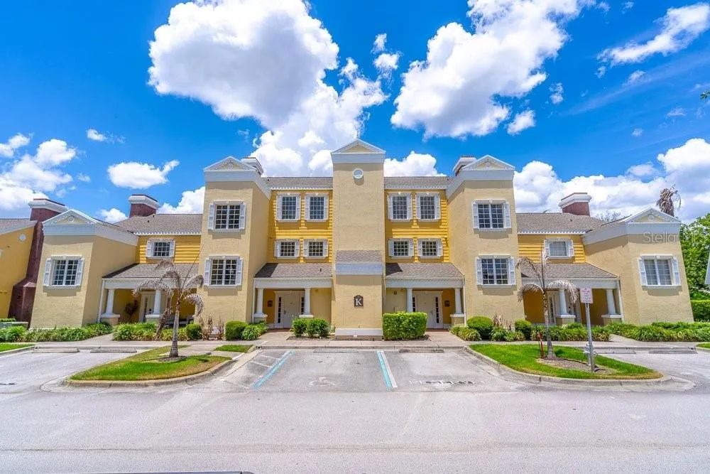 1322 SEVEN EAGLES COURT #302 Reunion, FL 34747
