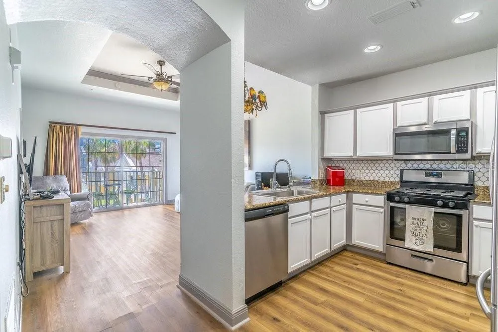 1322 SEVEN EAGLES COURT #302 Reunion, FL 34747