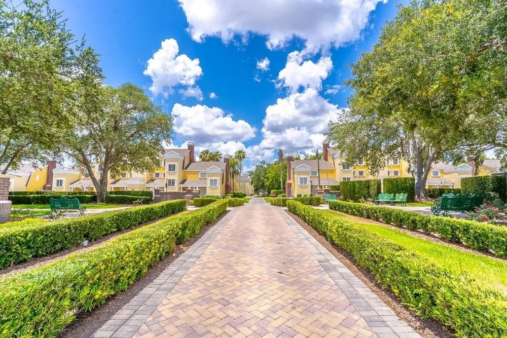 1322 SEVEN EAGLES COURT #302 Reunion, FL 34747