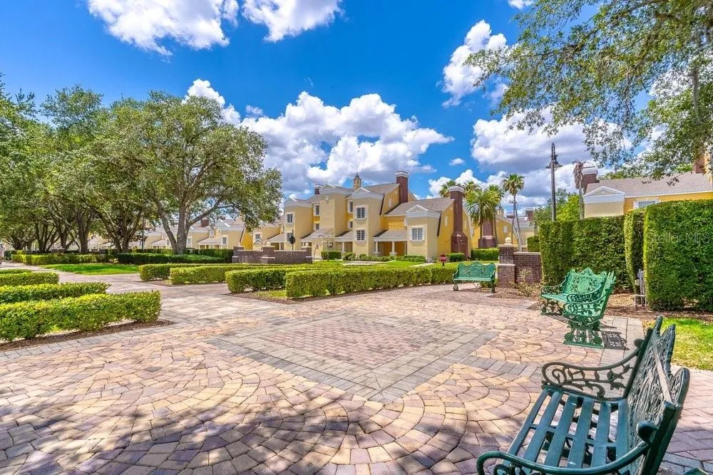 1322 SEVEN EAGLES COURT #302 Reunion, FL 34747