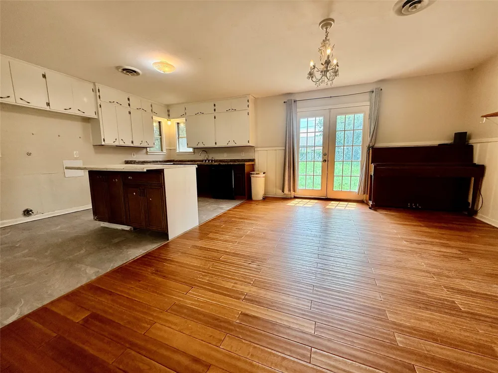 105 Ragland Street Graham, TX 76450