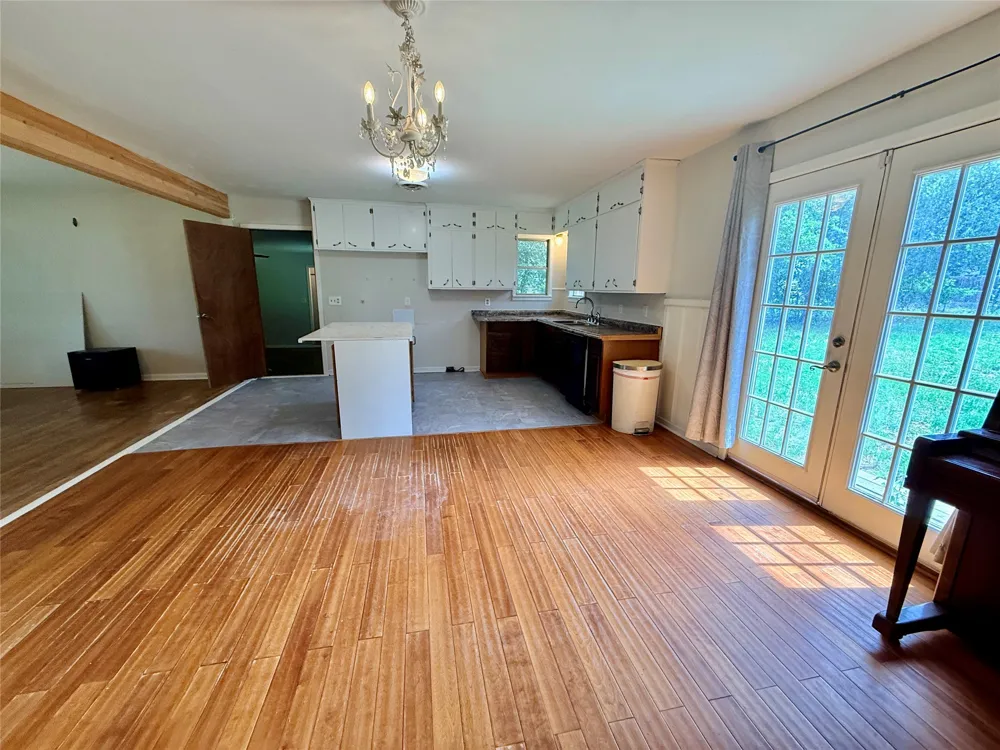 105 Ragland Street Graham, TX 76450