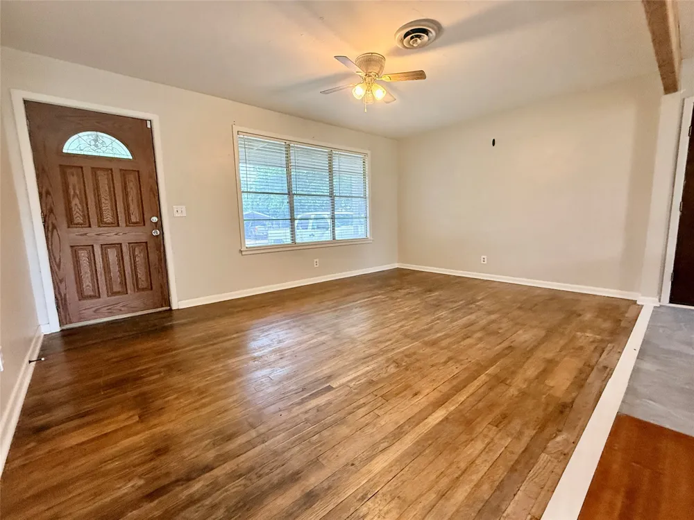 105 Ragland Street Graham, TX 76450