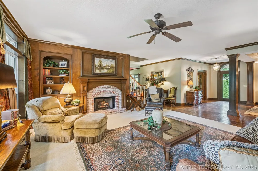 9835 E Shadowlake Drive Claremore, OK 74017
