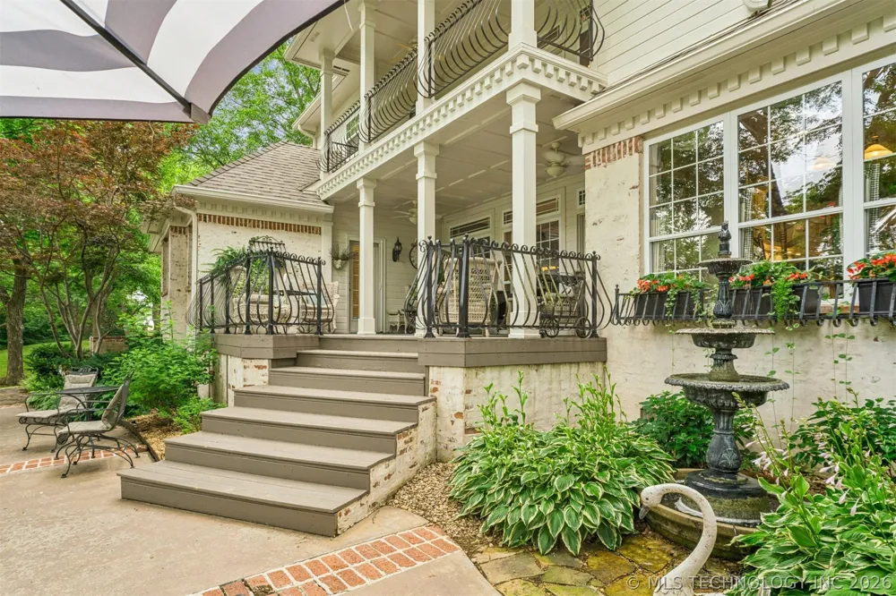 9835 E Shadowlake Drive Claremore, OK 74017