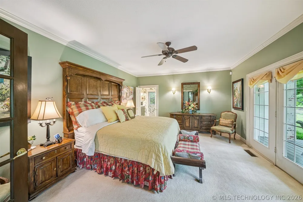 9835 E Shadowlake Drive Claremore, OK 74017