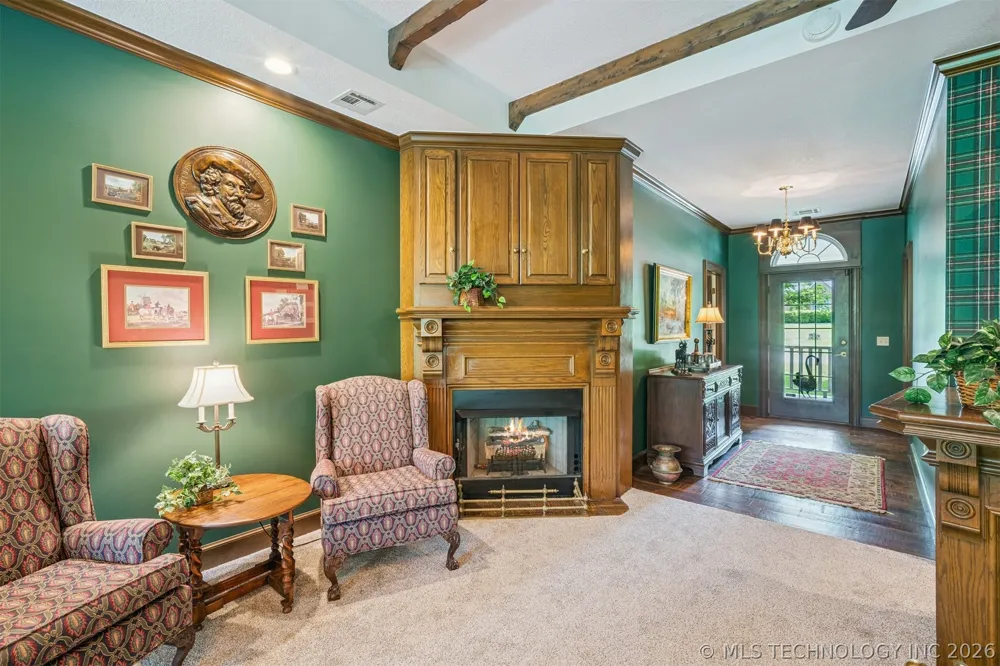 9835 E Shadowlake Drive Claremore, OK 74017