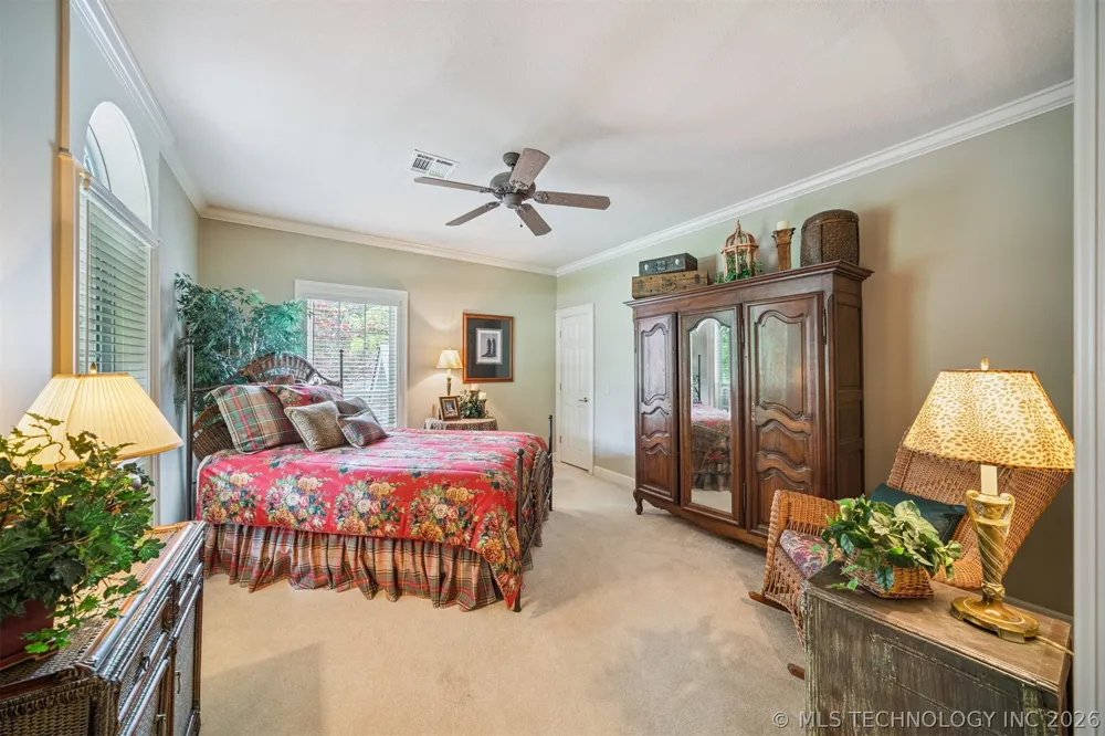 9835 E Shadowlake Drive Claremore, OK 74017