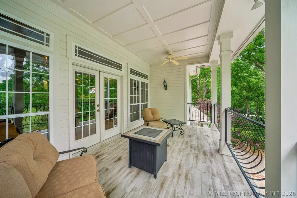 9835 E Shadowlake Drive Claremore, OK 74017