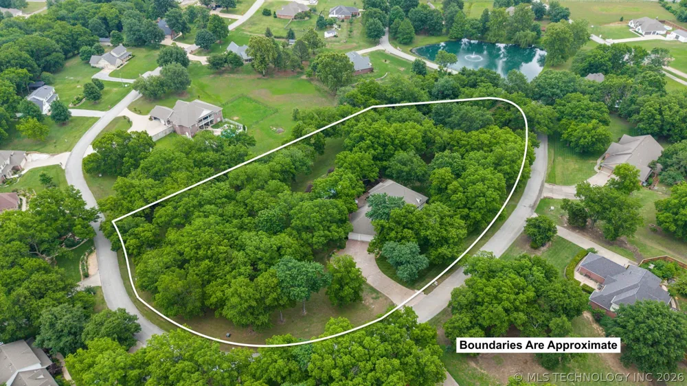 9835 E Shadowlake Drive Claremore, OK 74017