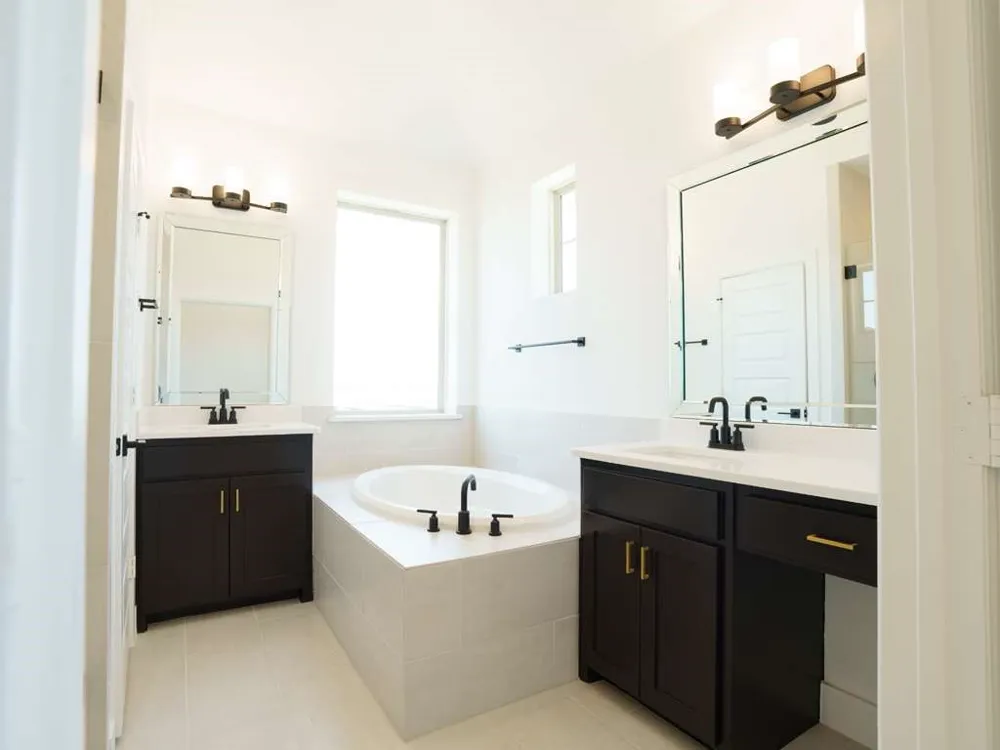 9311 Easy Street Rowlett, TX 75088