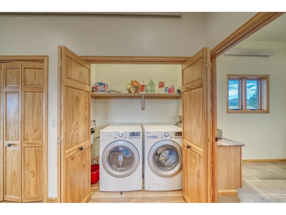 6920 Co-96 Westcliffe, CO 81252