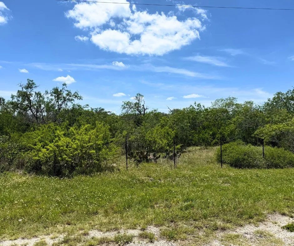 County Road 334 Beeville, TX 78102