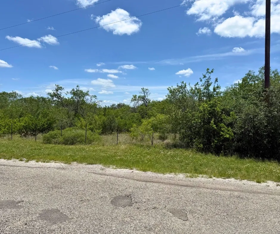 County Road 334 Beeville, TX 78102