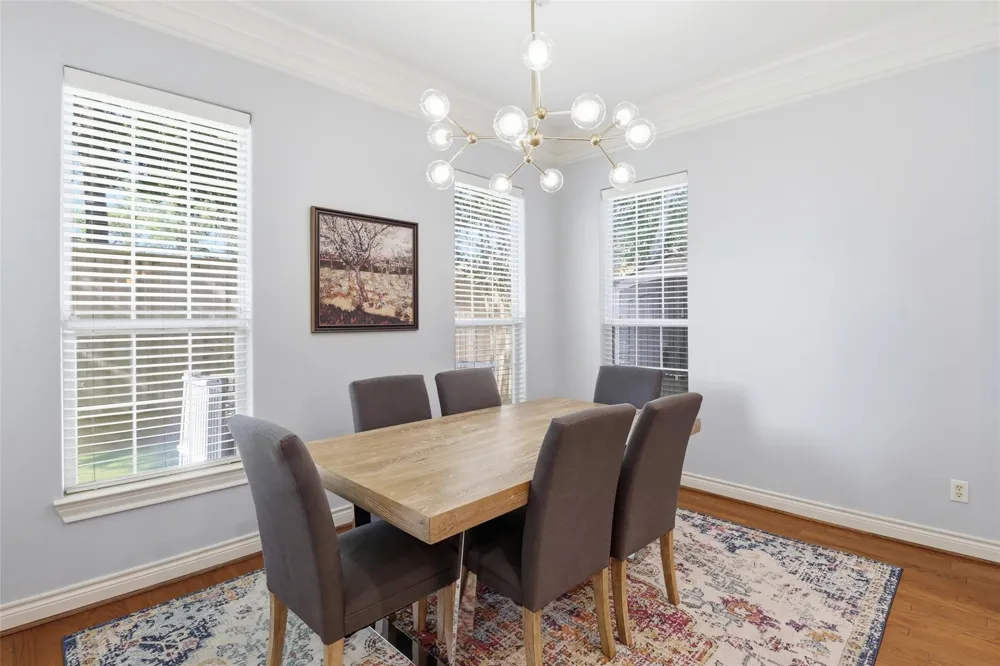 11119 Sherwood Forest Glen Drive Houston, TX 77043