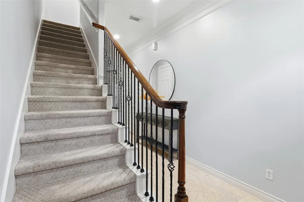 11119 Sherwood Forest Glen Drive Houston, TX 77043