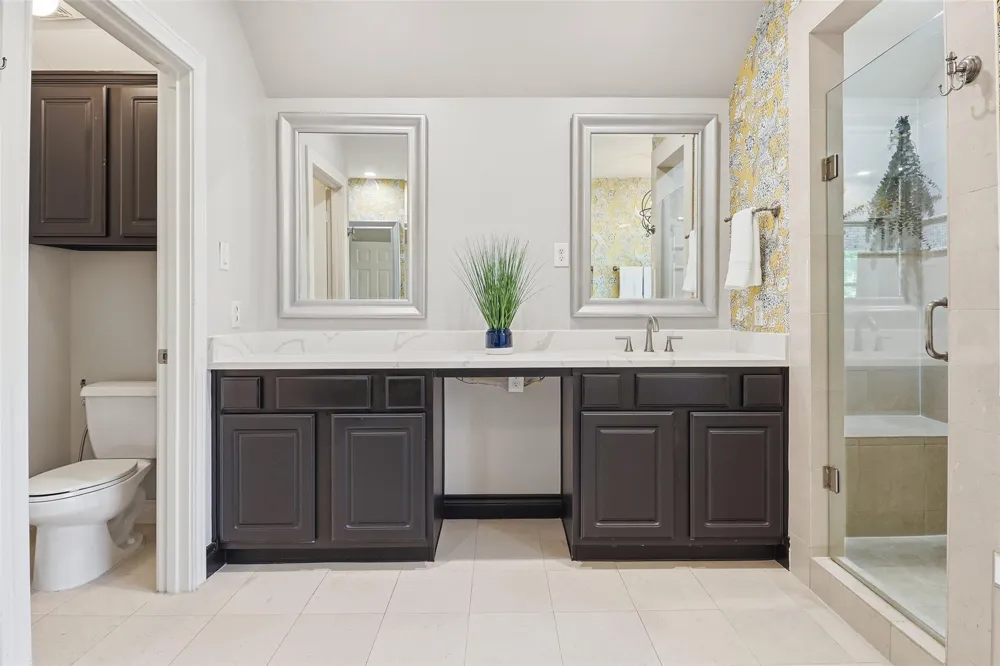 11119 Sherwood Forest Glen Drive Houston, TX 77043