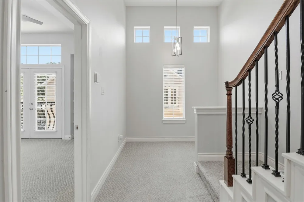 11119 Sherwood Forest Glen Drive Houston, TX 77043