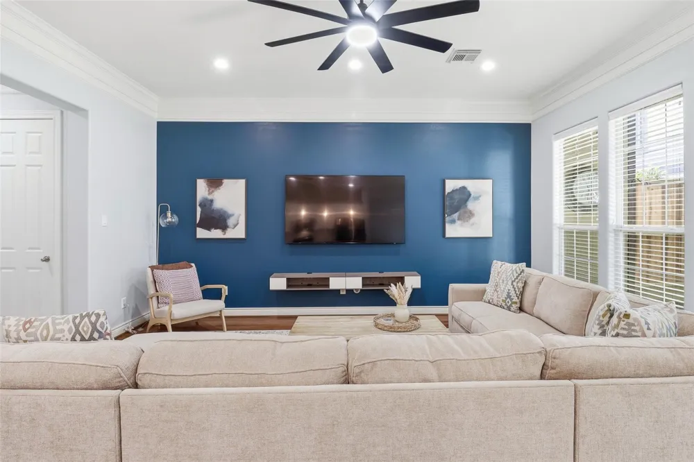 11119 Sherwood Forest Glen Drive Houston, TX 77043